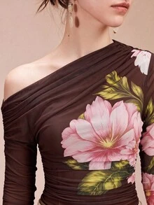 Arave Top ajustado sexy transparente con cuello asimétrico y estampado floral - Café integral - Ver 8