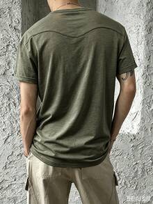DAZY Camiseta de cuello en V con textura para hombre en color verde - Verde - Ver 2