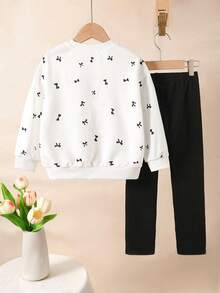 HELLO KITTY AND FRIENDS | SHEIN 女童圓領蝴蝶結印花長袖運動衫與長褲套裝，適合外出、購物與日常穿著 - 彩色 - 查看 3