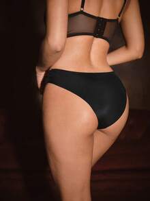 Bella Beso Diamond Pattern Seamless Elastic Briefs For Women, Sexy & Comfortable - Black - View 2