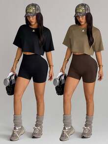 Velisys Velisys Black Short Sleeve Jacket With Seams, Seamless Black Bra And Shorts - Multicolor - View 1