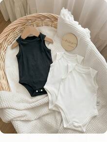 Conjunto de 3 piezas para bebé recién nacido niño: body de cuello redondo sin mangas de unicolor minimalista y cómodo - Blanco - Ver 2
