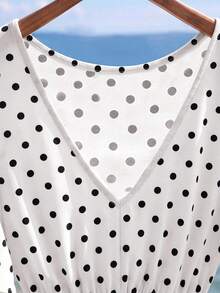 GlowEve CURVE Plus Size V-Neck Ruffle Sleeve Polka Dot Dress - White - View 5