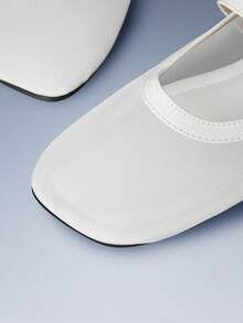 CUCCOO GRLICON Ladies, Fine Mesh Upper, Buckle, Trim, Flat Sole - White - View 4