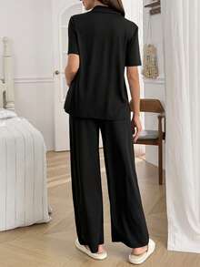 Moonlight&Mama طقم ملابس منزلية كاجوال للأمومة مطبوع عليه كلمة MAMA، ملابس علوية بأزرار وأكمام قصيرة وبنطلون طويل، ضروري للأمهات - الأسود - مشاهدة 2
