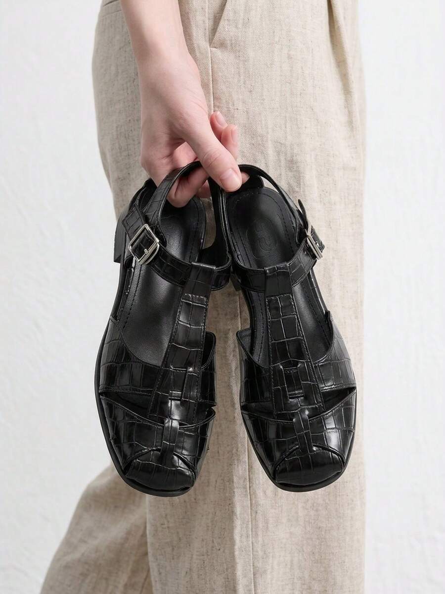 CUCCOO BIZCHIC Women's Shoes, Black, Roman Sandals, Flat Sandals, Comfortable Commuter Classic Office Wear - Black - View 1