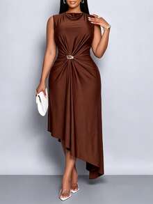 SOLERSUN Plus Size Women Solid Color Elastic Waist Pleated Asymmetric Elegant Dress, Suitable For All Seasons - Coffee Brown - View 2
