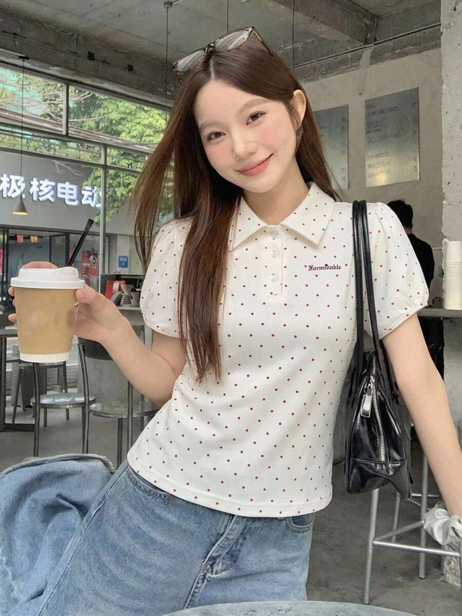 DAZY 女款清新韓風波點印花 Polo 領短袖 T 恤 - 白色 - 查看 1