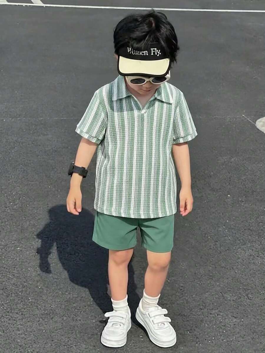 Souflis Souflis 小男孩 2 件套套裝,夏季拼色條紋短袖 Polo 衫與短褲套裝,休閒度假日常穿著 - 綠色 - 查看 1
