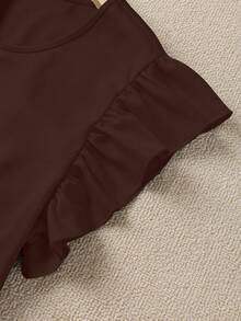 Comfylo Plus Size Brown Cap Sleeve Top And Striped Tie-Waist Shorts 2 Pieces Set - Multicolor - View 5
