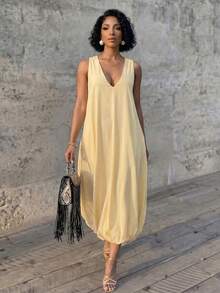 Eryvara Women's Fall/Summer Yellow Deep V Halter Sleeveless Bubble Midi Dress, Loose Flow A-Line Hem,  Leisure And Vacation Solid Dress - Yellow - View 2