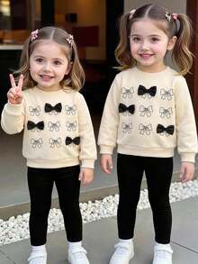 SHEIN Playful Pals 女嬰圓領衛衣套裝，3D蝴蝶結上衣搭配修身長褲，適合外出、居家、校園穿著 - 杏色 - 查看 5