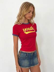 Sundraya Camiseta de manga corta con cuello redondo, estilo deportivo retro estadounidense, contraste de colores y gráfico de letras - Burdeos - Ver 4