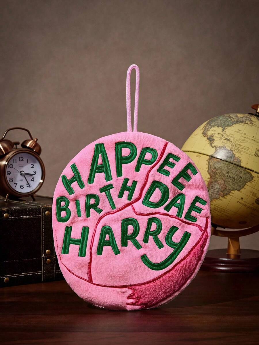 HARRY POTTER X Joivida 1件刺繡「Happy Birthday Harry」蛋糕造型毛絨毛巾,柔軟珊瑚絨吸水懸掛式毛巾,適用於廚房與浴室,適合生日派對、送給親友的禮物、喬遷或週年慶祝 - 粉色 - 查看 1