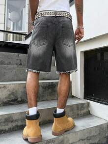 Manfinity EMRG Men's Fashionable Gradient Color Distressed Fringed Washed Gray Gradient Denim Shorts, Holiday - Grey - View 2