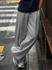 DAZY Men's Long Gray Pleated Design Elastic Waist Loose Wide Leg Sweatpants - Light Grey - View 1