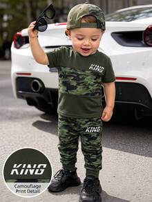 SHEIN Playful Pals 2件組 幼童男童休閒深綠色夏季城市度假字母印花短袖T恤與鬆緊腰長褲套裝 嬰兒男童服飾 - 綠色 - 查看 5
