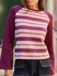 Nöista Camiseta de raglán a rayas en color burdeos y rosa. Estilo de otoño, vuelta al colegio y fin de semana. - Burdeos - Ver 2