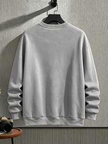 Manfinity Homme Men's Plus Size Pullover Crew Neck Sweatshirt, Minimalist Line & Letter Slogan Print, Sweatshirt Fabric, Autumn/Winter Men's Plus Size Sweatshirt, Basic Minimalist Versatile, Gray Sweatshirt, Suitable For Outings, Commuting, Street Photography, Home, Travel, Daily Wear, Etc. - Grey - View 2