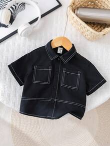 SHEIN 100% Baumwolle Baby Jungen/Mädchen/Kleinkind Junge Lässige vielseitige Mode Buchstaben Muster Schwarz Kurzarm Hemd, geeignet für Innen, Außen, Alltag, Sport, Spiel, Party, Fotoshooting, Urlaub, Frühling/Sommer - Schwarz - Übersicht 4