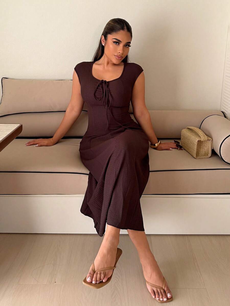 Maria Perezxox Fashionable Solid Color Cinched Waist Fitted Knit Maxi Dress, European And American Style Elegant Summer - Coffee - View 1