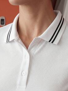 CourtClass CourtClass 女士休闲 Polo 衫，简约时尚，适合日常穿着 - 白色 - 查看 3