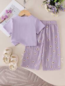 SHEIN Vintaside Kids 2件組少女紋理上衣搭配3D花朵裝飾與休閒長褲，適合日常休閒穿著 - 紫色 - 查看 2