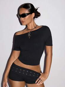 SHEIN ICON Y2K 女款萬聖節性感黑色純色修身百搭日常穿著短袖上衣 - 黑色 - 查看 3