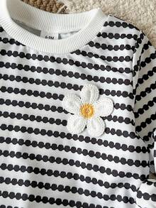 SHEIN 女嬰時尚刺繡蕾絲下擺印花運動衫 - 黑與白 - 查看 6