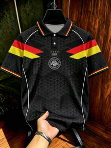 Aesthetic Post Camisa polo deportiva de manga corta con media abertura de botones y rayas de color contrastante para hombres - Multicolor - Ver 1