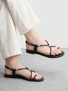 CUCCOO BIZCHIC French-Toed Roman Sandals For Women, Cross-Strapped Metal Embellishment, Flat-Bottomed Comfortable And Versatile Women's Shoes - Black - View 1