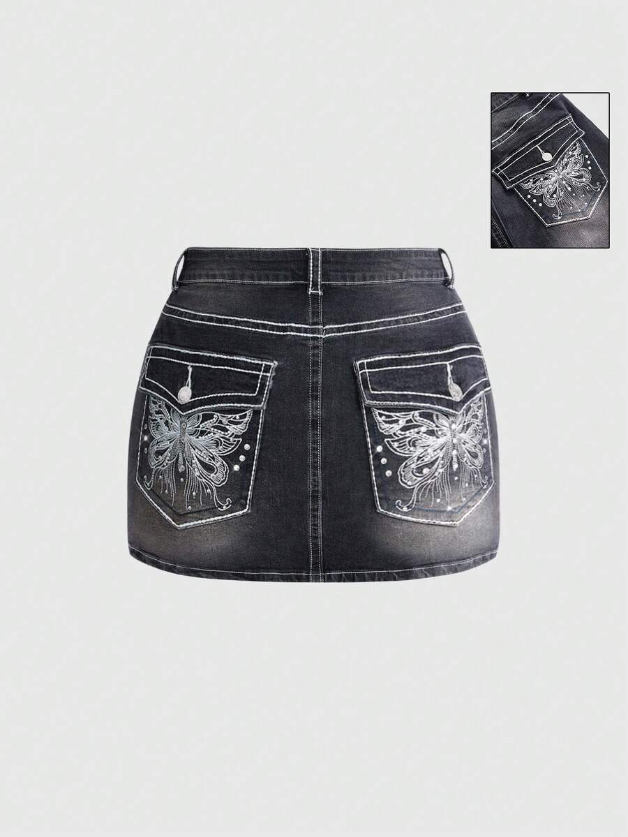 ROMWE J-Fashion Y2K復古蝶繡可調式對比縫線女款大尺碼牛仔迷你裙 - 黑色 - 查看 1