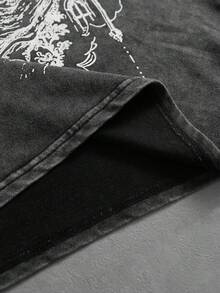 ROMWE MEN Men's Rivet Decor Printed Pattern Washed Loose Fit Tank Top - Black - View 4