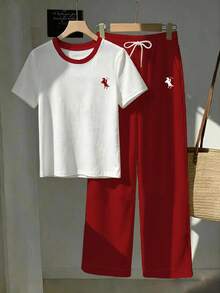 SHEIN EZwear 2件組刺繡圓領短袖上衣與條紋印花長褲，休閒風 - 紅色 - 查看 5