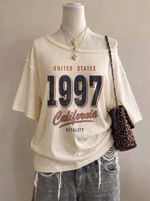 SHEIN EZwear 休閒極簡風 1997 數字滿版印花露肩落肩短袖寬鬆女款 T 恤 - 白色 - 查看 5