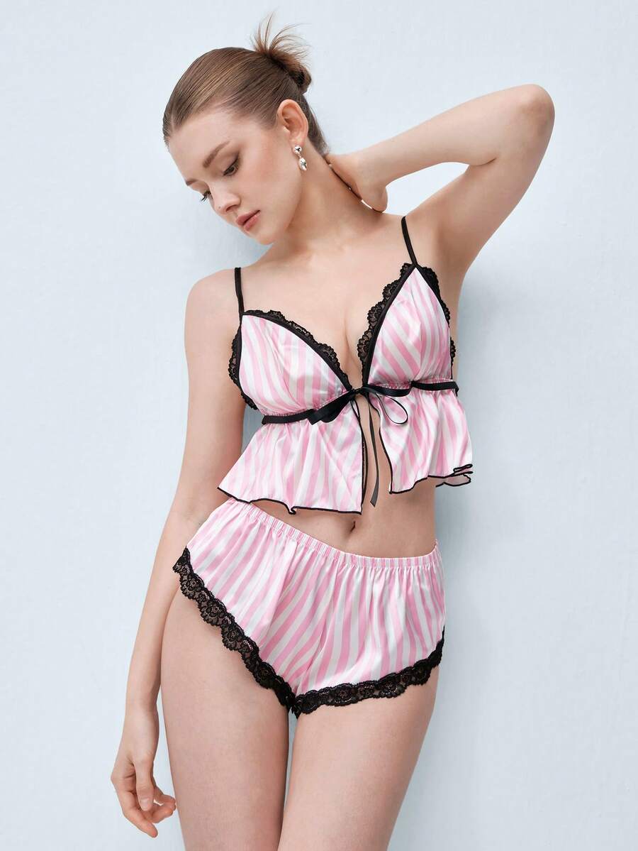 Softvol 2件組女款粉色與白色條紋蕾絲拼接睡衣套裝,居家休閒服套裝 - 粉色 - 查看 1