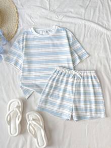 SHEIN Tween女孩夏季新款休閒度假日常穿著藍白紋理條紋寬鬆短袖T恤與短褲套裝 - 藍色 - 查看 4