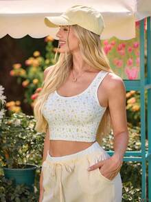 SHEIN Sovereign Charm Ditsy Floral Tank Style Seamless Sports Bra - Multicolor - View 3