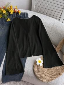 SHEIN 青少年女孩休閒純色寬鬆綁帶喇叭袖上衣，適合度假、返校、教師日常穿著與外出，「Old Money Style」度假長袖上衣，黑色秋季度假風綁帶上衣，黑色V領長袖襯衫/上衣 - 黑色 - 查看 2