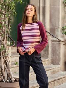 Nöista Camiseta de raglán a rayas en color burdeos y rosa. Estilo de otoño, vuelta al colegio y fin de semana. - Burdeos - Ver 1