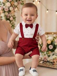 SHEIN Playful Pals 男婴连体衣，配领结；黑白三角图案短袖男婴衬衫领连体衣，配黑色领结；可爱藏蓝色男婴背带短裤，绅士风格 - 酒紅色 - 查看 1