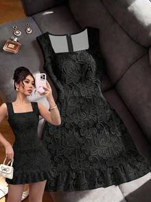SHEIN Franclia 蕾絲 3D 印花方領優雅洋裝，舒適修身剪裁，適合日常通勤與辦公室穿著，2026 夏季新款女款無袖宴會派對洋裝，白色蕾絲無袖收腰迷你洋裝 - 黑色 - 查看 4