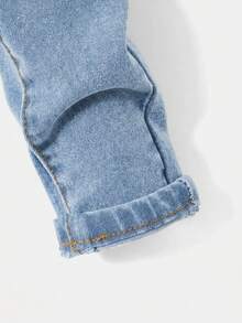 SHEIN Kids Young Boy Fashion Versatile Button Pocket Denim Jeans - Light Wash - View 5
