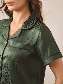 Hourtrue Short Sleeve & Long Pants Jacquard Leopard Print Premium Loungewear Set - Green - View 5