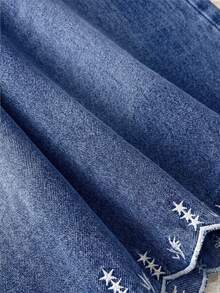 SHEIN Jeans de mezclilla con cintura con cordón, dobladillo curvo y bolsillo para niñas preadolescentes con bordado - Azul lavado medio - View 5