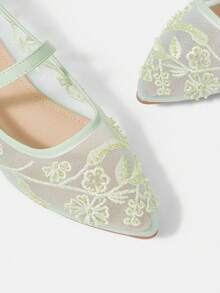CUCCOO HITCHD Sepatu Mary Jane Wanita dengan Desain Manik-Manik Bordir Jala, Ujung Persegi, Gesper Sederhana, Sol Lembut, dan Bernapas ala Prancis. - Hijau - View 4