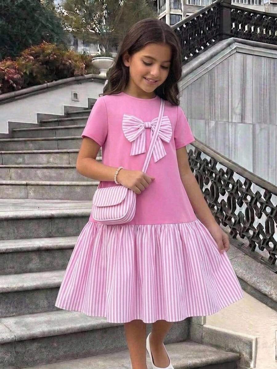 SHEIN Twees Tween Girl 女童圓領短袖拼接條紋蝴蝶結印花粉色洋裝 返校季 - 粉色 - 查看 1