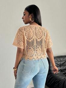 SHEIN PETITE CURVE 夏季度假女款花卉刺繡時尚上衣 - 卡其色 - 查看 2