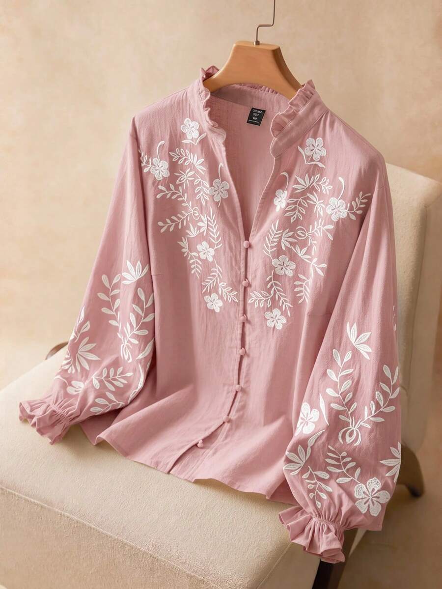 Elaquor 大尺碼女款花卉刺繡長袖單排扣休閒襯衫 秋季