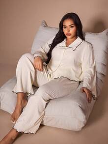 Lazeform Casual Colorblock Scalloped Lapel Button-Front Flared Long Sleeve Pants Plus Size Set - Apricot - View 3